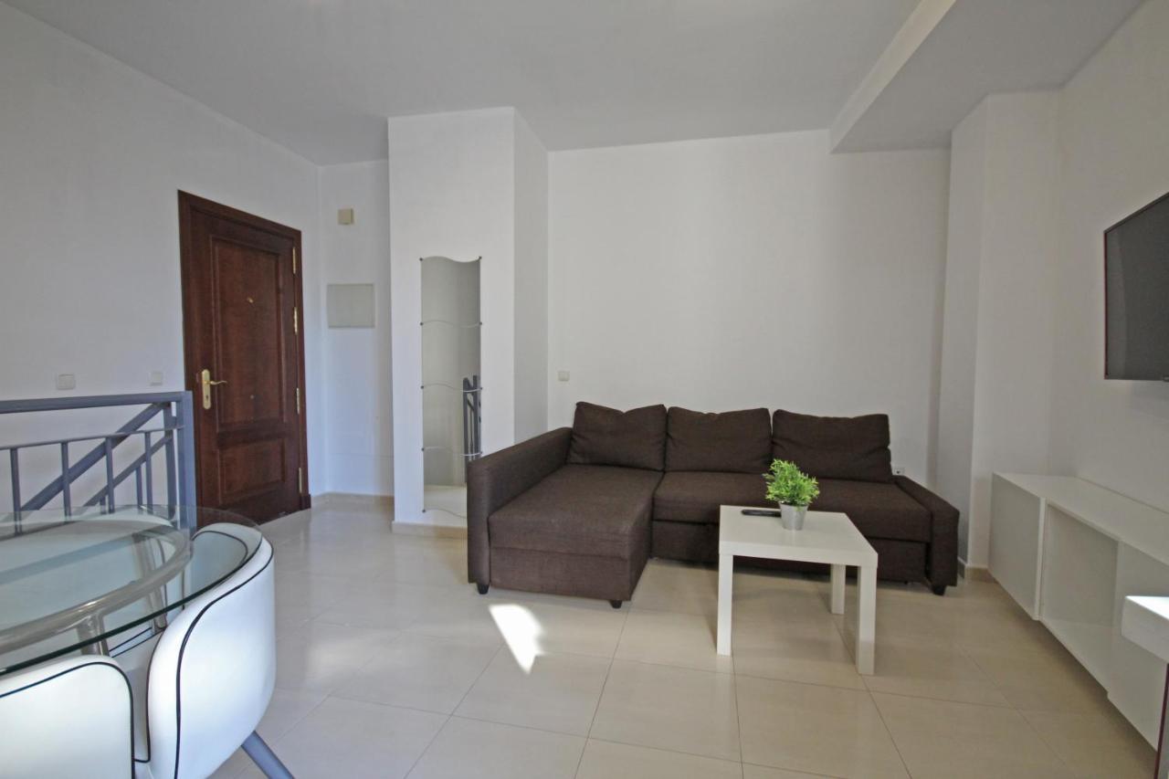 Duplex Ollerias Apartment มาลากา ภายนอก รูปภาพ