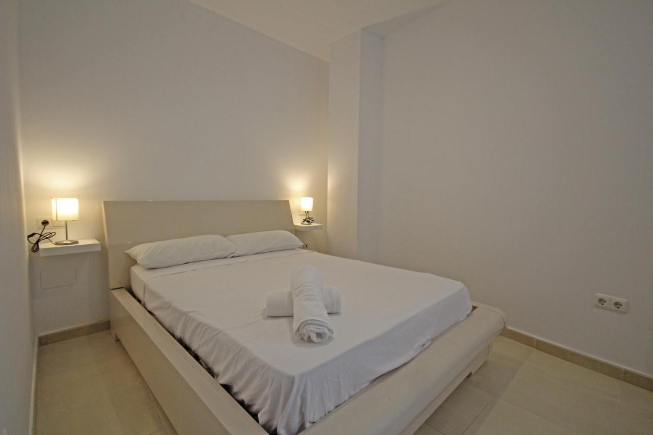 Duplex Ollerias Apartment มาลากา ภายนอก รูปภาพ