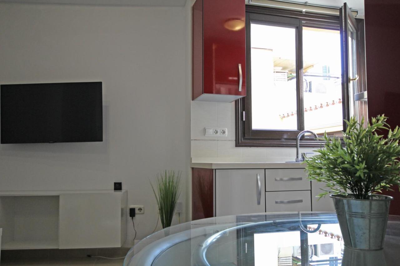 Duplex Ollerias Apartment มาลากา ภายนอก รูปภาพ
