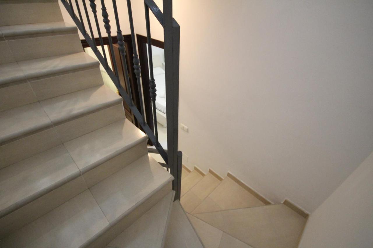 Duplex Ollerias Apartment มาลากา ภายนอก รูปภาพ