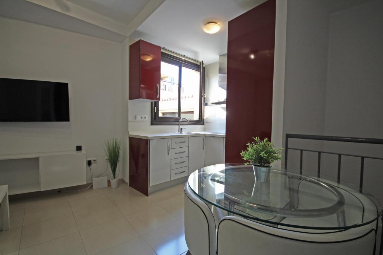 Duplex Ollerias Apartment มาลากา ภายนอก รูปภาพ